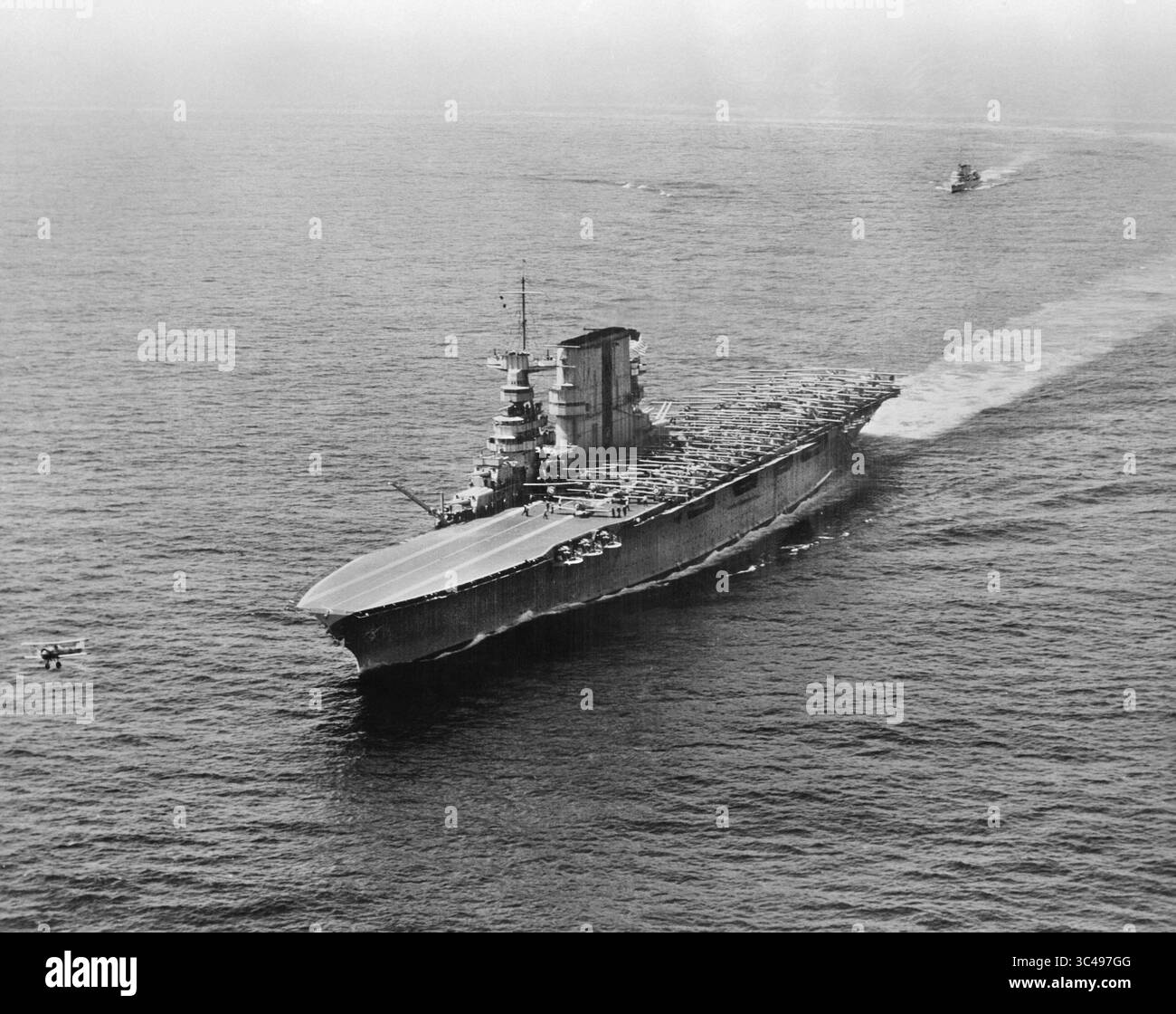 9 avril 2013 - USS Saratoga, porte-avions en mer, Office of War information, début des années 1940 (crédit image : © Circa images/Glasshouse via ZUMA Wire) Banque D'Images