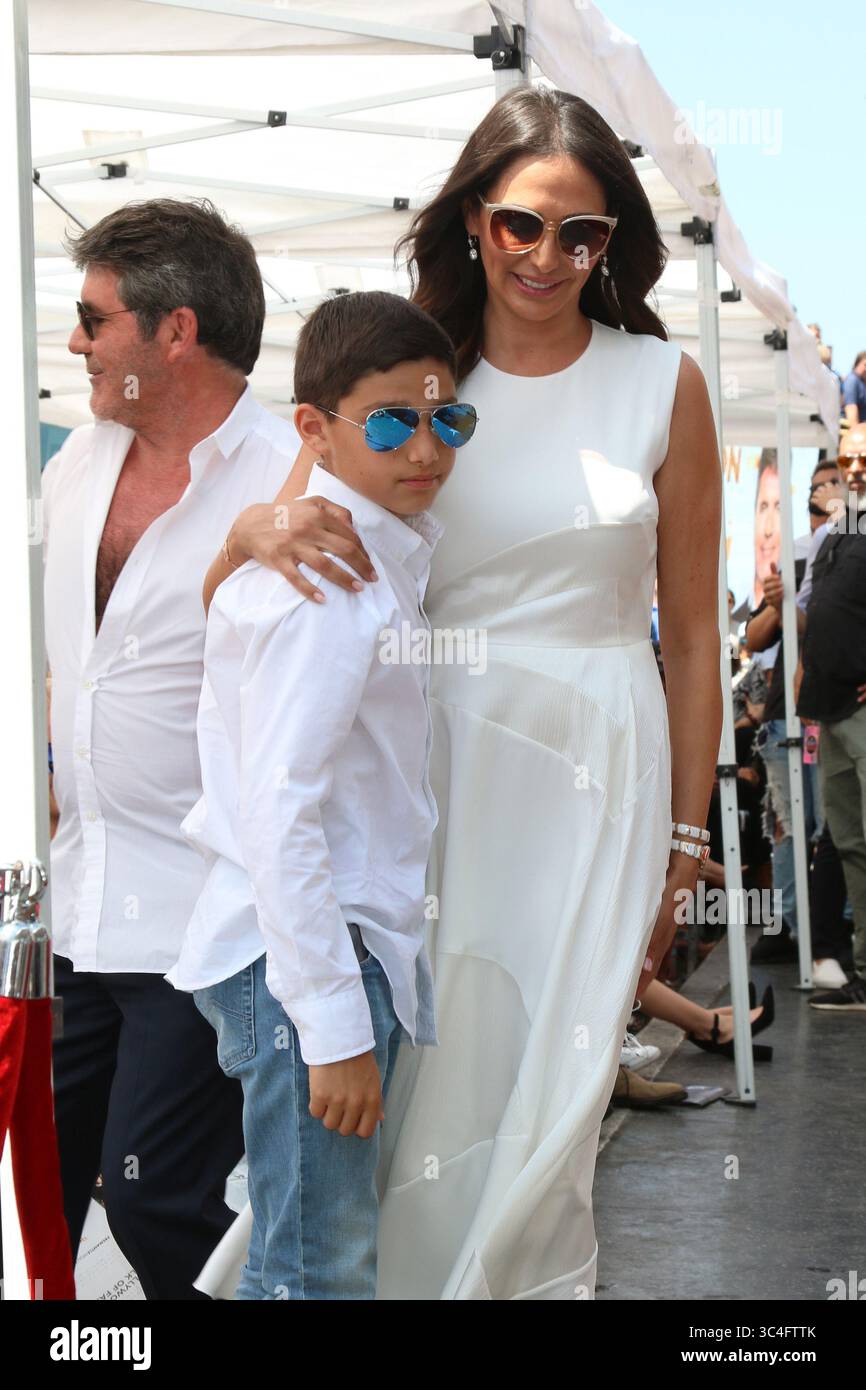 22 août 2018 - Los Angeles, CA, États-Unis - LOS ANGELES - 22 août : Lauren Silverman à la cérémonie Simon Cowell Star sur le Hollywood Walk of Fame le 22 août 2018 à Los Angeles, CA (crédit image : © Kathy Hutchins via ZUMA Wire) Banque D'Images