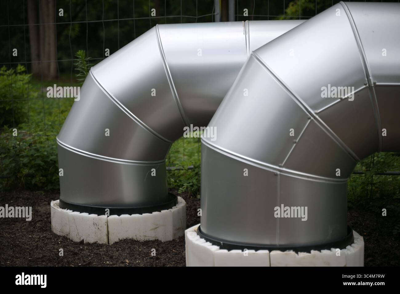 Fernnwärmeleitungen Neu verlegte Fernwämeleitungen in Potsdam am 24.07.2025 Potsdam Brandenburg Deutschland *** gazoducs de chauffage urbain nouvellement posés à Potsdam le 24 07 2025 Potsdam Brandenburg Allemagne Banque D'Images