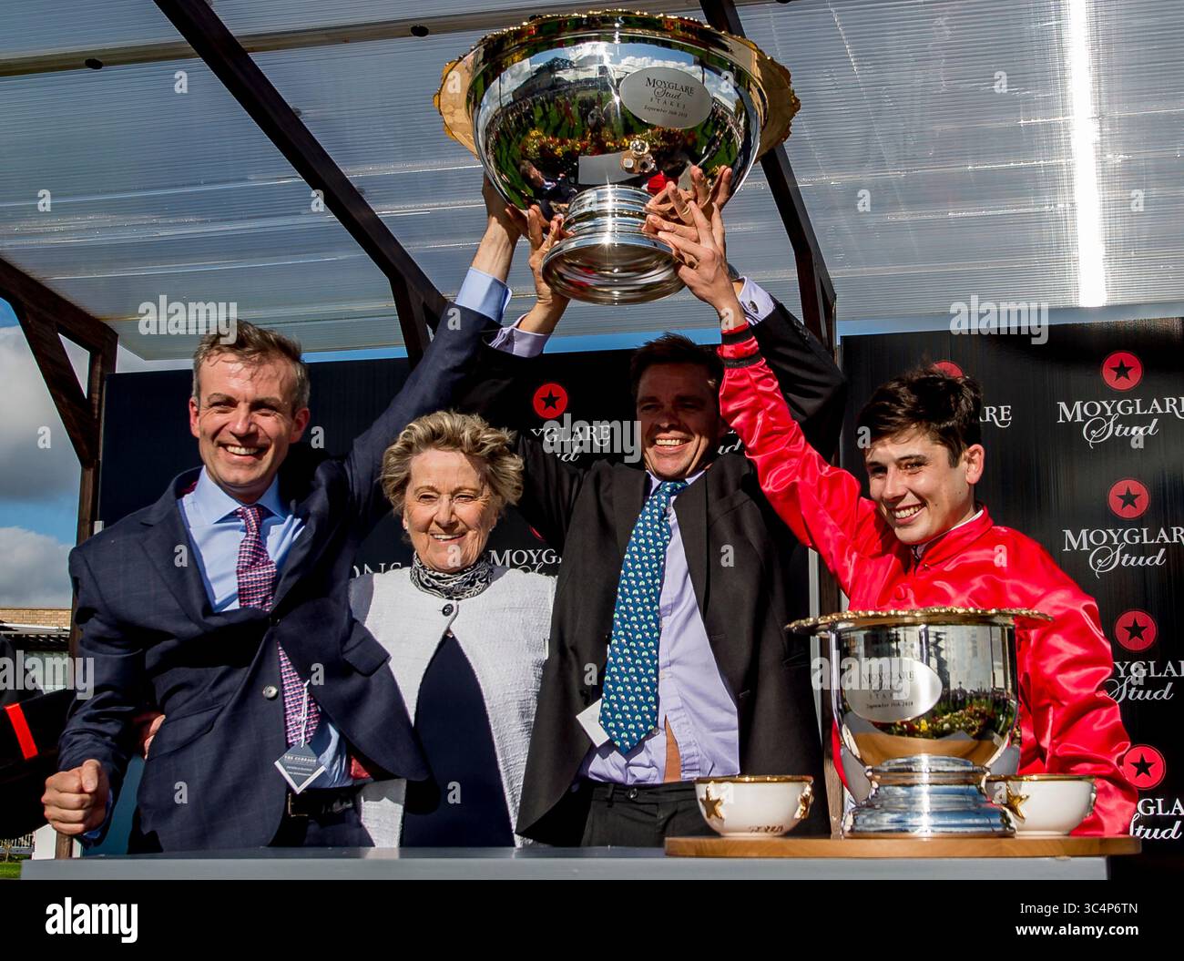 16 septembre 2018 - Curragh, KIL, États-Unis - 16 septembre 2018 : Skitter Scatter, piloté par Ronan Whelan, remporte les Moyglare Stud Stakes lors de l'Irish Champions Stakes Day à Curragh Racecourse le 16 septembre 2018 à Curragh, Irlande. Scott Serio/ESW/CSM(image de crédit : &copy ; Scott Serio/CSM via ZUMA Wire) Banque D'Images
