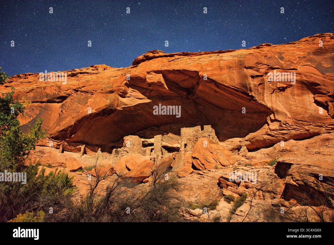 Demeure historique River House Cliff dans l'Utah Canyonlands Banque D'Images Demeure historique River House Cliff dans l'Utah Canyonlands Banque D'Images