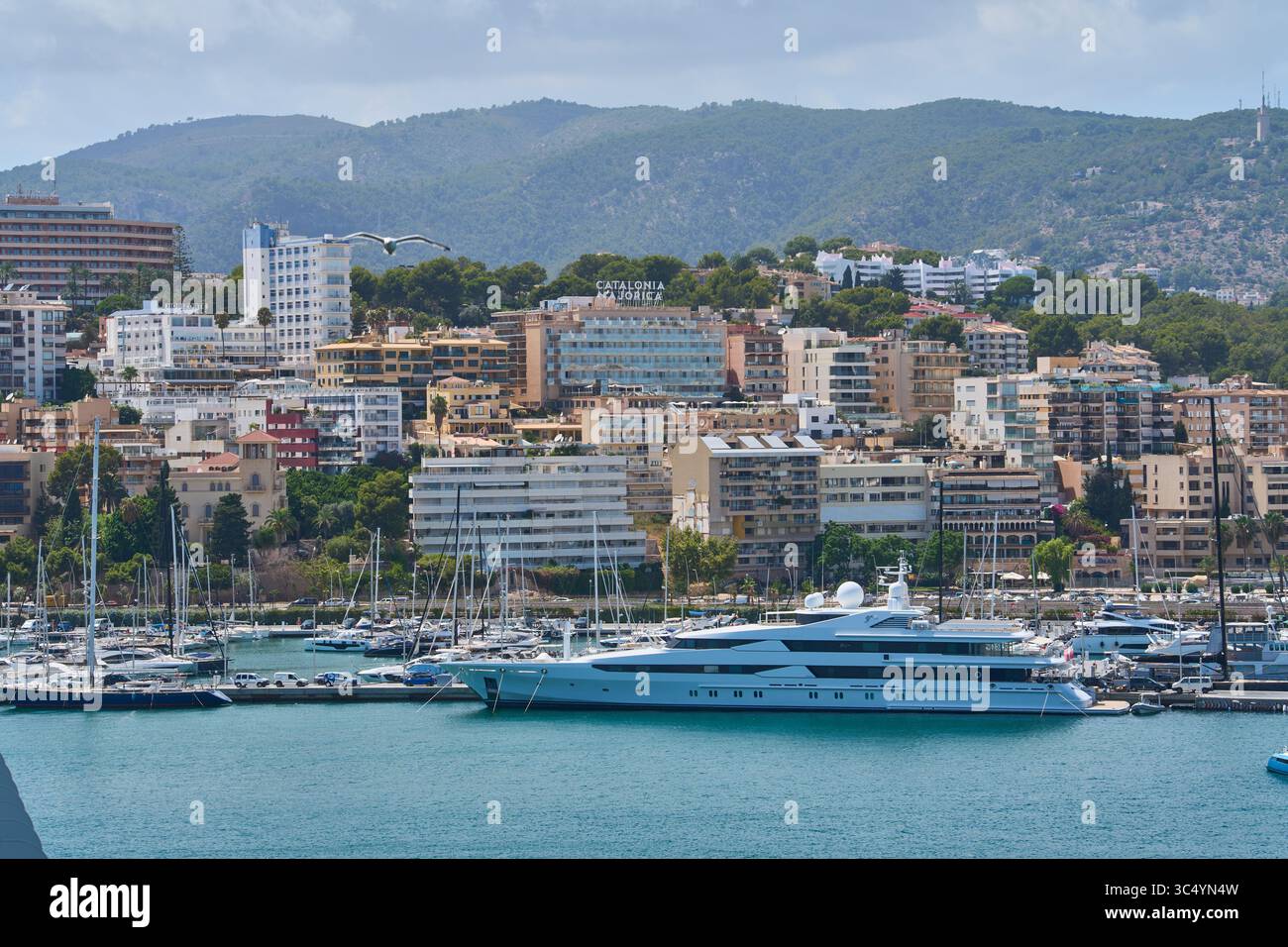 Yasmine du yacht à moteur de mer à Palma, Majorque Banque D'Images