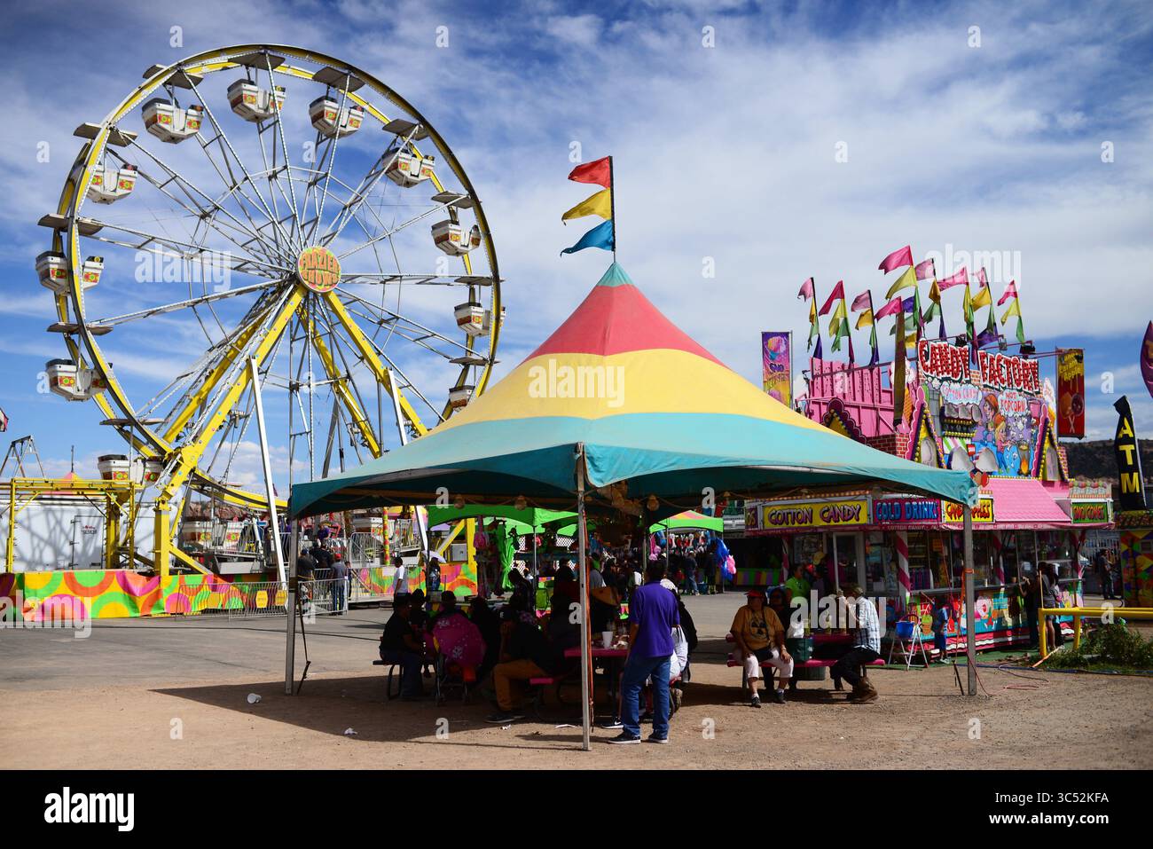 10 septembre 2016, Window Rock, Arizona, États-Unis : Navajo Nation Fair, un événement de renommée mondiale qui présente l'agriculture, les beaux-arts et l'artisanat navajo, avec la promotion et la préservation du patrimoine Navajo en offrant des divertissements culturels. Window Rock, Arizona. (Crédit image : © Nano Calvo/VW pics via ZUMA Wire) Banque D'Images