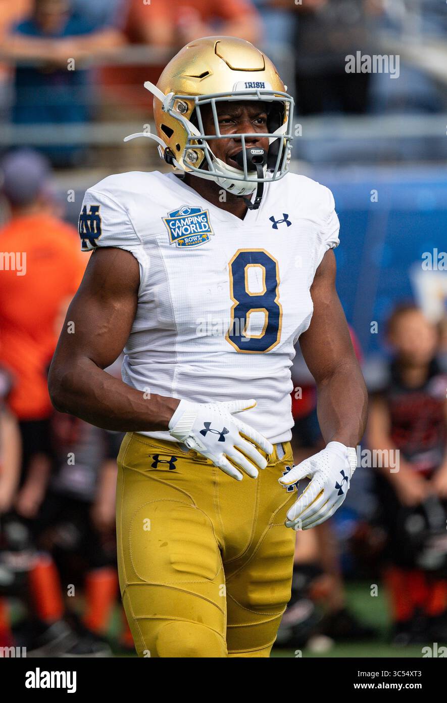 28 décembre 2019 - Orlando, FL, États-Unis : notre Dame Running back Jafar Armstrong (8) avant le début du Camping World Bowl entre notre Dame combattant les cyclones irlandais et Iowa State au Camping World Stadium à Orlando, FL. Romeo T Guzman/CSM(image de crédit : © ; Romeo Guzman/CSM via ZUMA Wire) Banque D'Images