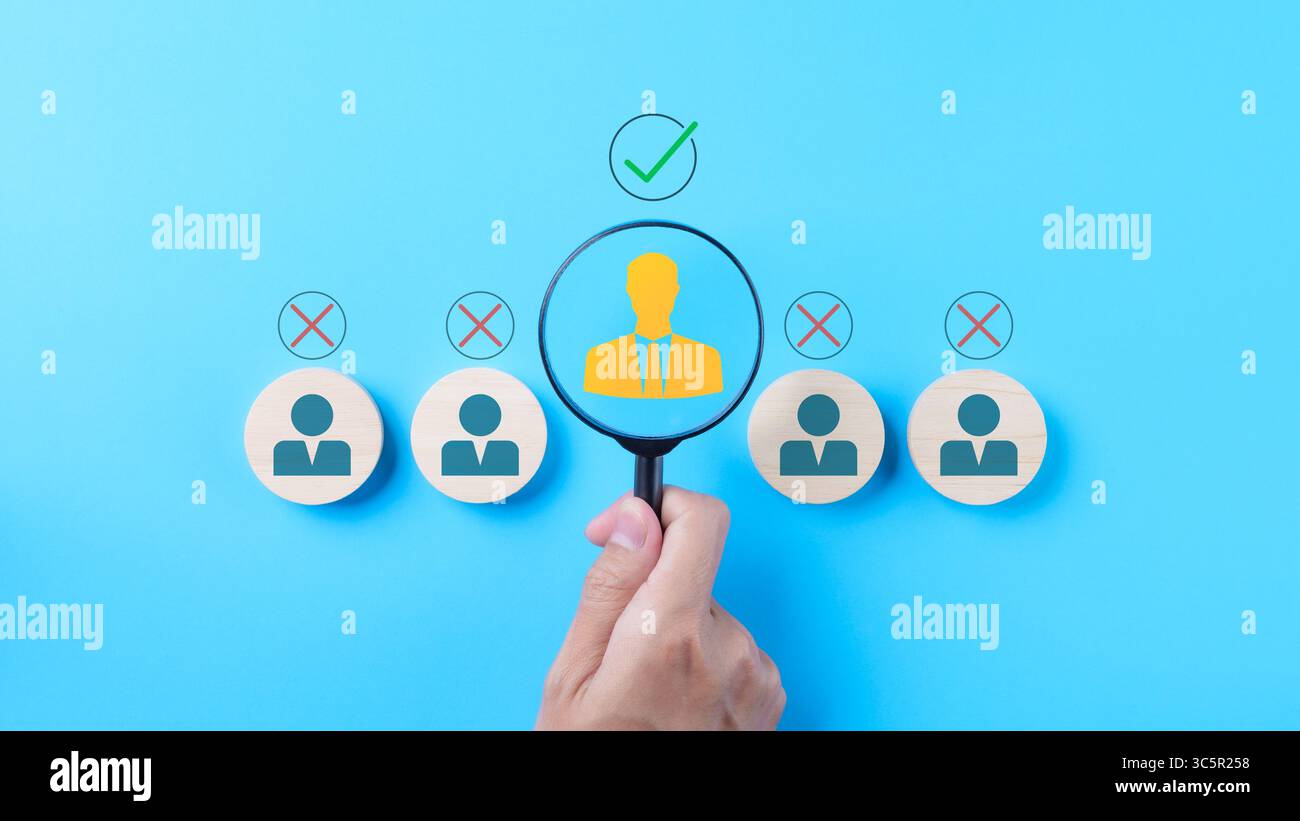 CRM gestion de la relation client, ressources humaines RH, gestion efficace et recrutement trouver des employés de bonne qualité, structure organisationnelle Banque D'Images