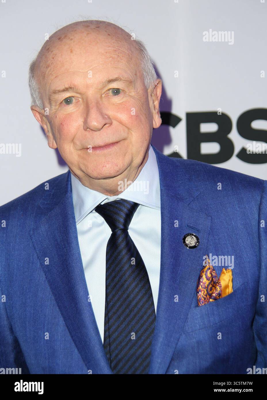 TERRENCE MCNALLY (3 novembre 1938 – 24 mars 2020) était une dramaturge américaine décédée du COVID-19 le 24 mars 2020 : DOSSIER : dramaturge décédée mardi des complications du COVID-19 à Sarasota, Floride, États-Unis. McNally, qui a remporté un Emmy Award et plusieurs Tony Awards, était connu pour des productions comme Master Class, The Full Monty et The Ritz. Il avait 81 ans. PHOTO DE : 29 avril 2015, New York, New York, États-Unis : TERRENCE MCNALLY aux Tony Awards 2015 Meet the Nominees Press Junket. Le Diamond Horseshoe au Paramount Hotel, NYC. (Crédit image : © Sonia Moskowitz/ZUMA Wire) Banque D'Images