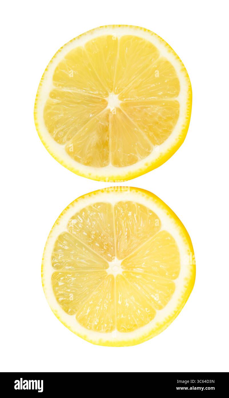 Vue de dessus ensemble de fruits de citron jaune mûr ou tranches dans deux cercles est isolé sur fond blanc avec chemin de découpage. Banque D'Images