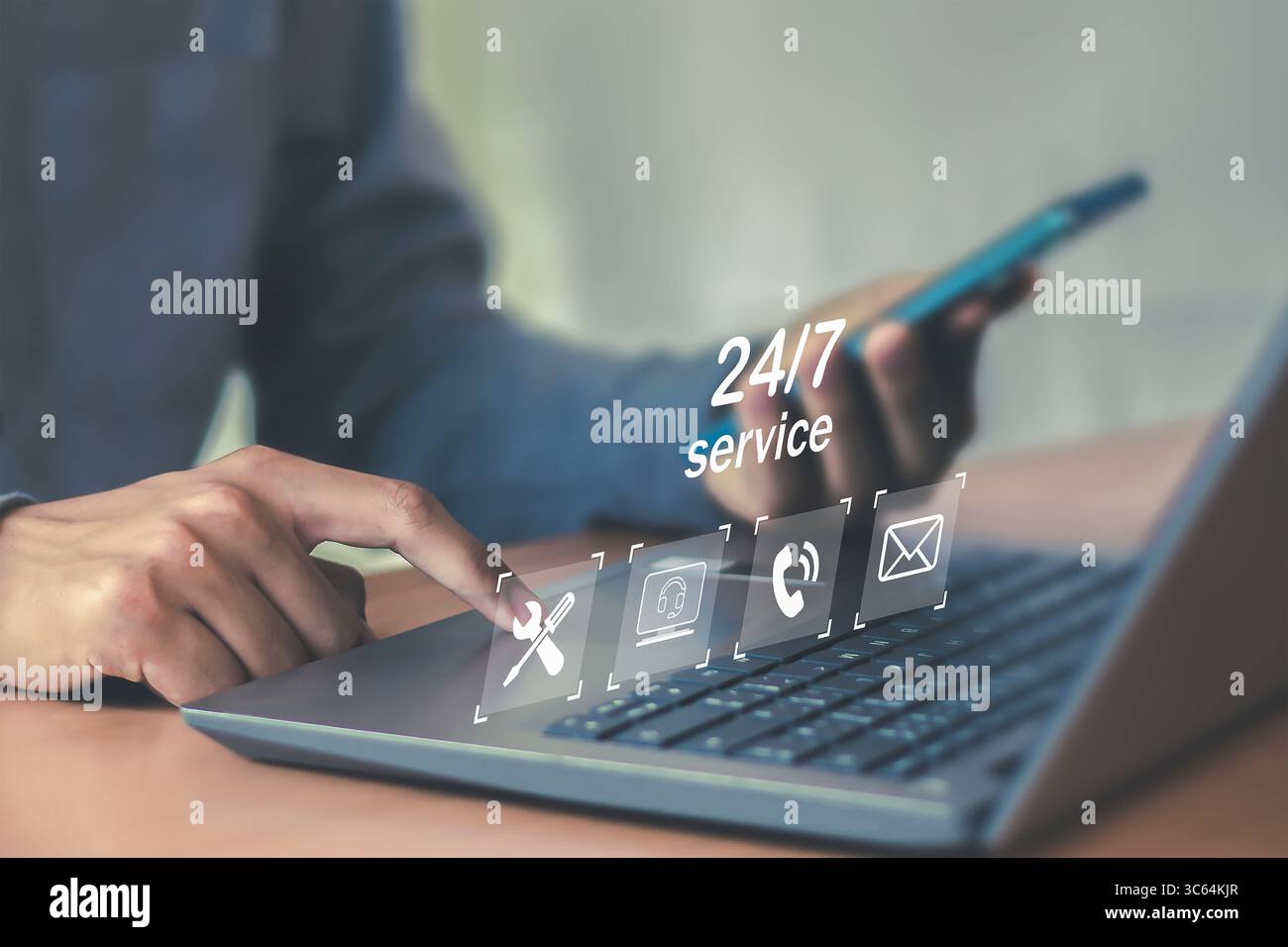 24 heures sur 24, 7 jours sur 7 service clientèle ouvert service d'assistance en ligne international Banque D'Images