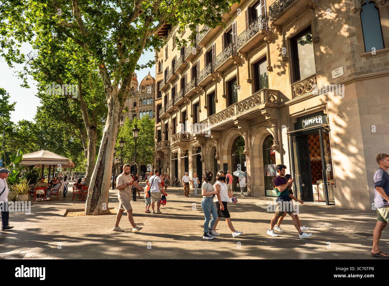 Barcelone Espagne boutiques de luxe sur le Passeig de Gràcia Eixample Banque D'Images