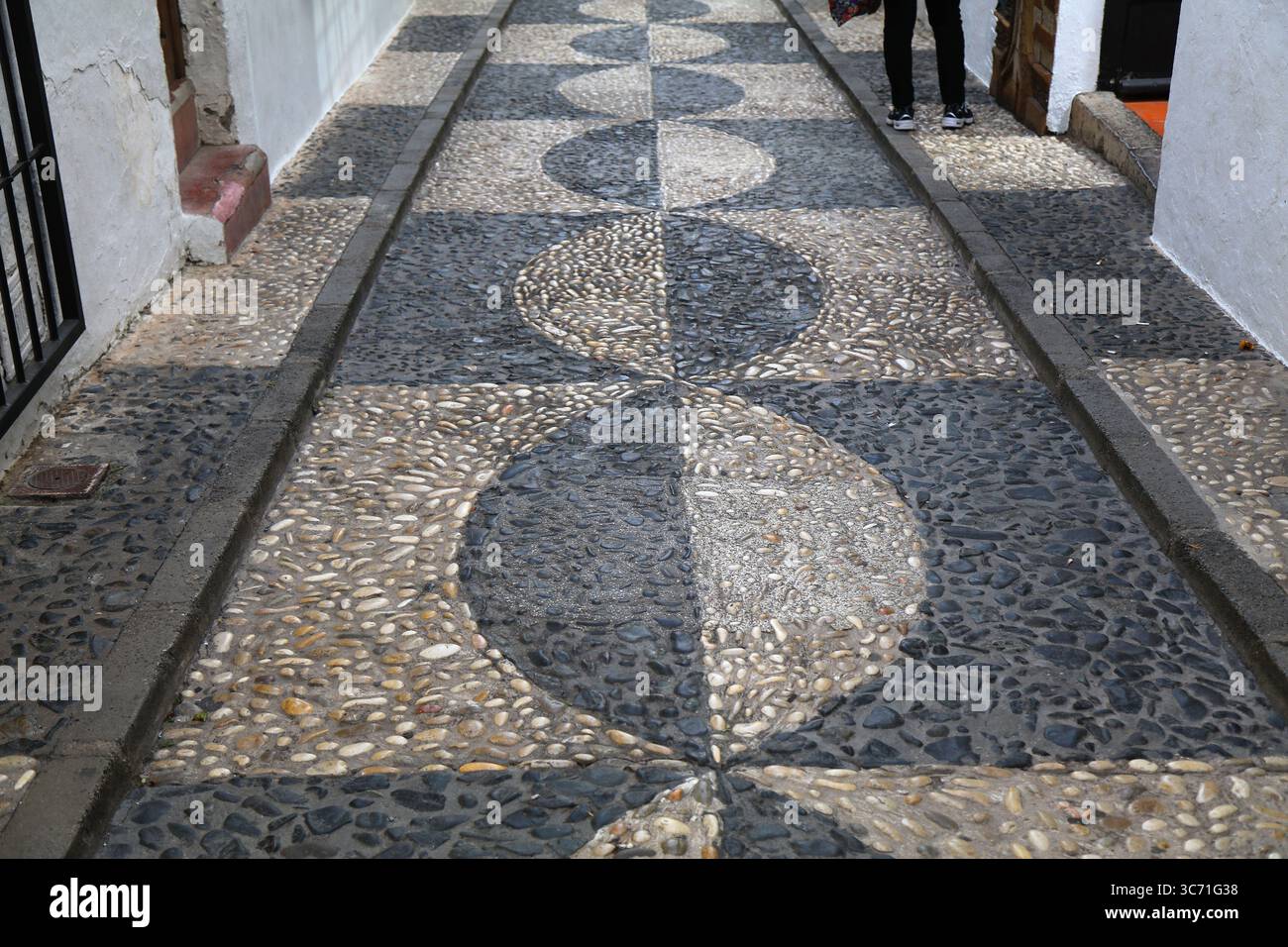 Altea Old Town motif de pavement en pierre dans la province d'Alicante, Communauté valencienne en Espagne. Banque D'Images