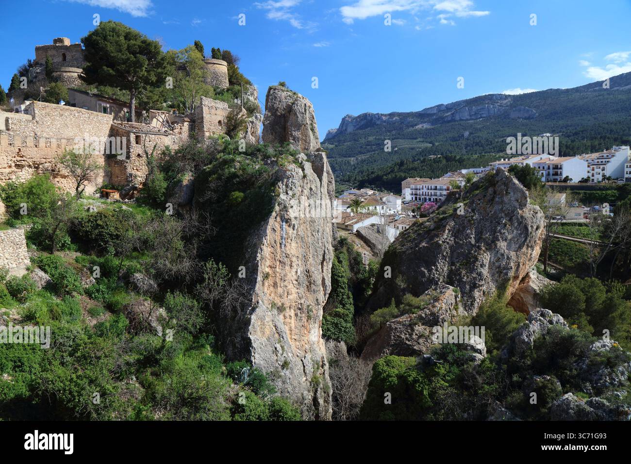 El Castell de Guadalest village dans la province d'Alicante, Communauté valencienne en Espagne. Région de Costa Blanca. Banque D'Images