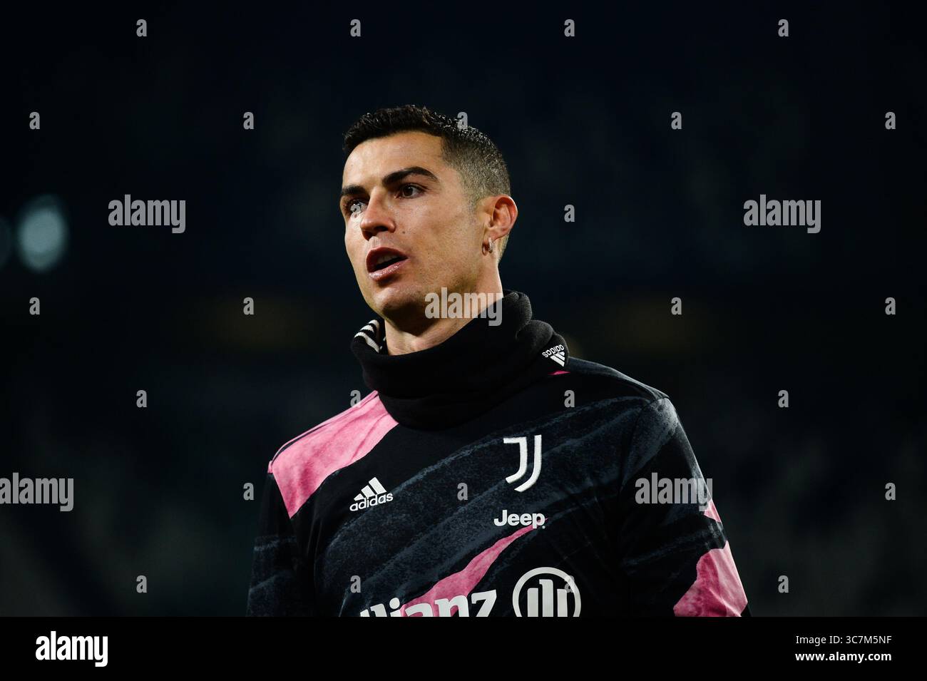 9 février 2021, Turin, Piémont/Turin, Italie : Cristiano Ronaldo de la Juventus FC lors du match de football Coppa Italia entre la Juventus et le FC Internazionale. Les stades sportifs en Italie restent soumis à des restrictions strictes en raison de la pandémie de coronavirus, car les lois gouvernementales sur la distanciation sociale interdisent aux fans de pénétrer dans les sites, ce qui entraîne des matchs à huis clos (crédit image : © Alberto Gandolfo/DAX via ZUMA Wire) Banque D'Images
