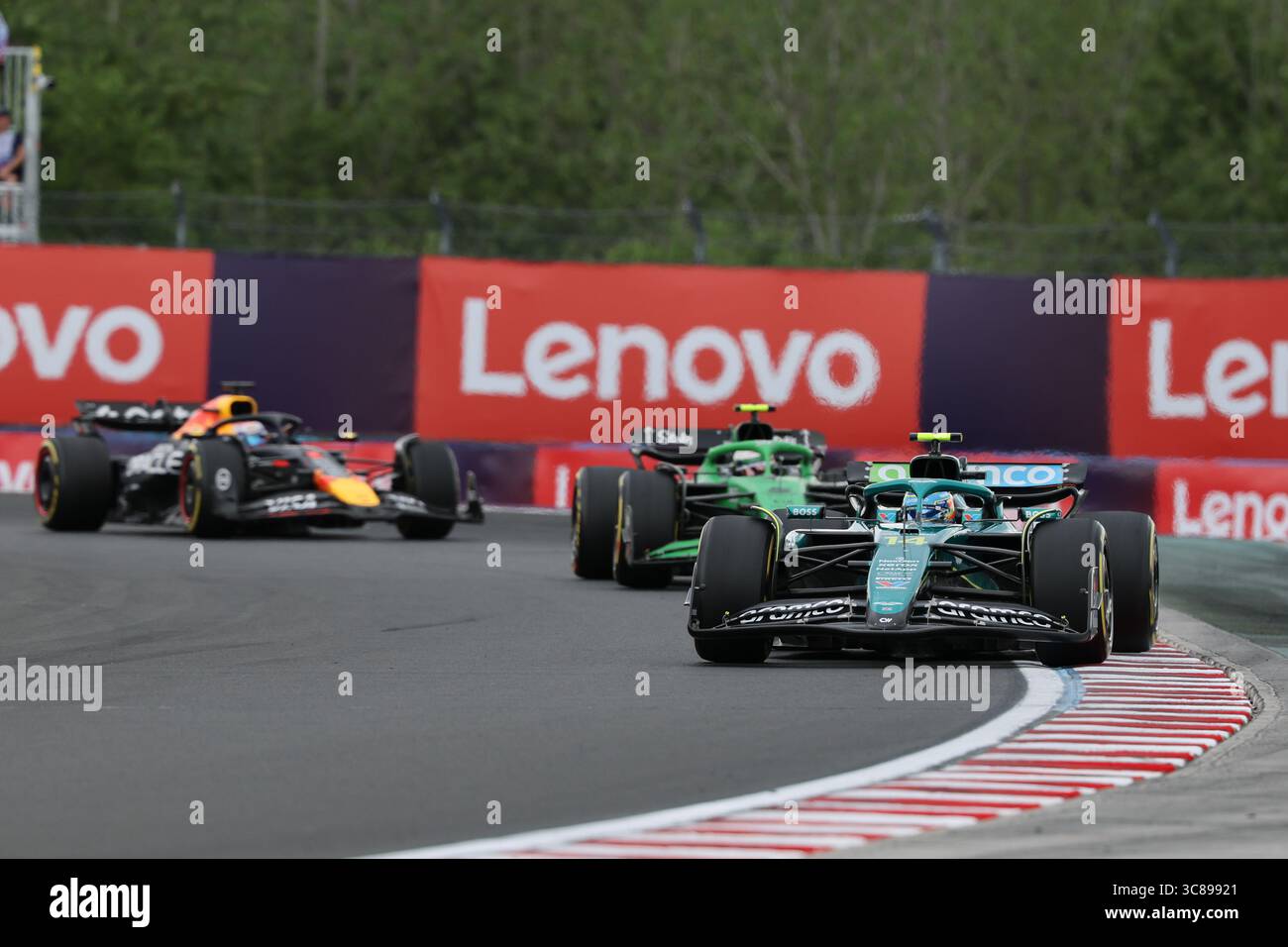 Budapest, Hongrie. 1er janvier 2000. Fernando Alonso, lors du Grand Prix de Hongrie de formule 1 Lenovo 2025, Budapest, Hongrie. Crédit : Gabriele Lanzo / Alessio Morgese / Alamy Live news Banque D'Images