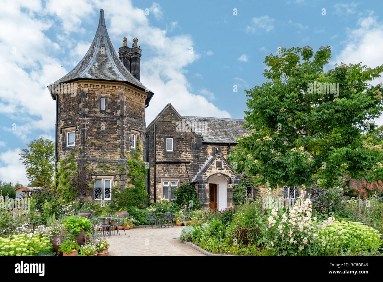 Maison dans Gardens of RHS Bridgewater, Worsley, Lancashire, Angleterre Banque D'Images