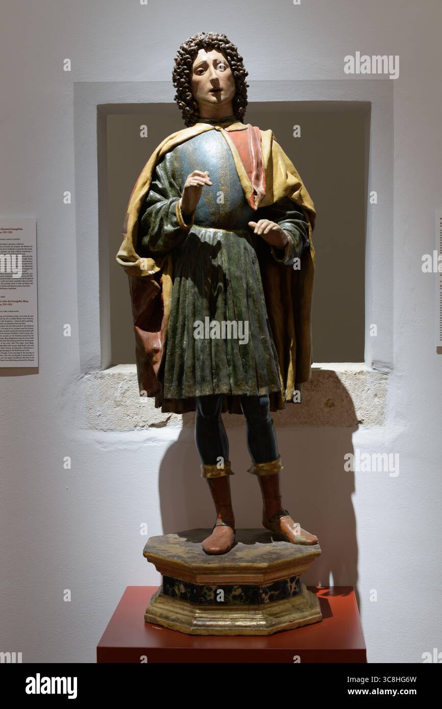 Sculpture polychrome du XVe siècle de Saint Julien, Museo dell'Opera del Duomo (Museo del Capitolo della Cattedrale di San Lorenzo), Pérouse, Italie Banque D'Images