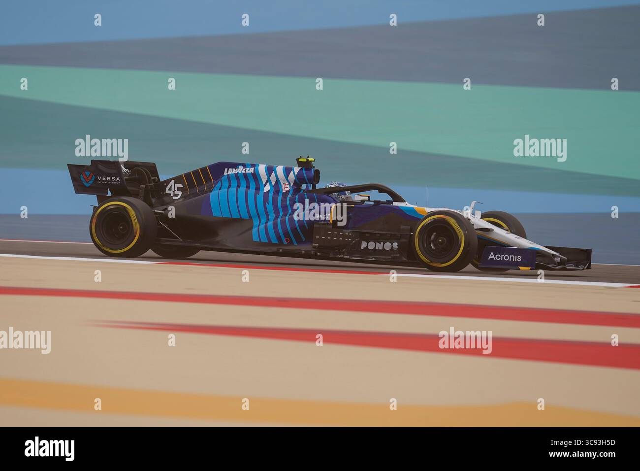 12 mars 2021, Sakhir, Bahreïn : ROY NISSANY, pilote de développement israélien pour Williams Racing, pilote lors du premier jour des essais de pré-saison de formule 1 FIA 2021 sur le circuit International de Bahreïn à Sakhir, Bahreïn. (Crédit image : © James Gasperotti/ZUMA Wire) Banque D'Images