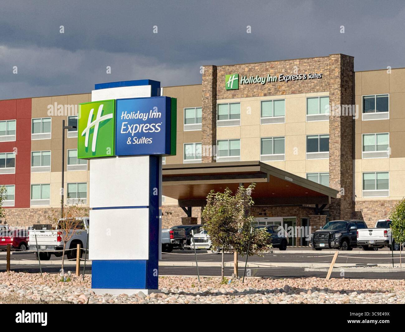 Canon City, Colorado, États-Unis - 21 mai 2025 : panneau devant l'hôtel Holiday Inn Express à Canon City près de Denver - Image de stock capturée avec un smartphone