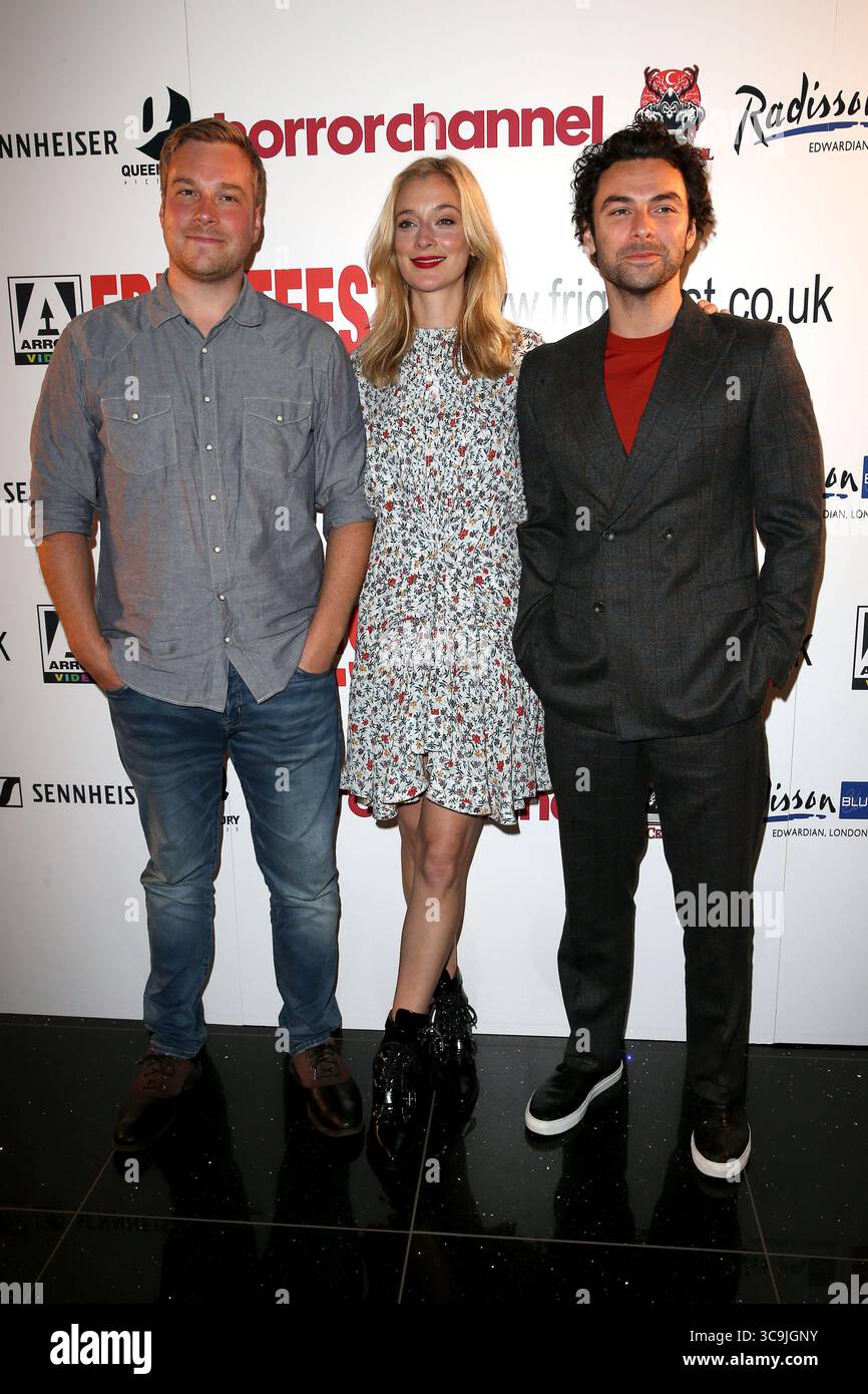 26 août 2018, Londres, Royaume-Uni : Robert D. Krzykowski, Caitlin Fitzgerald et Aidan Turner assistent à la première européenne de ''L'homme qui a tué Hitler puis le Bigfoot'' au Cineworld Leicester Square à Londres. (Crédit image : © Fred Duval/SOPA images via ZUMA Press Wire) Banque D'Images