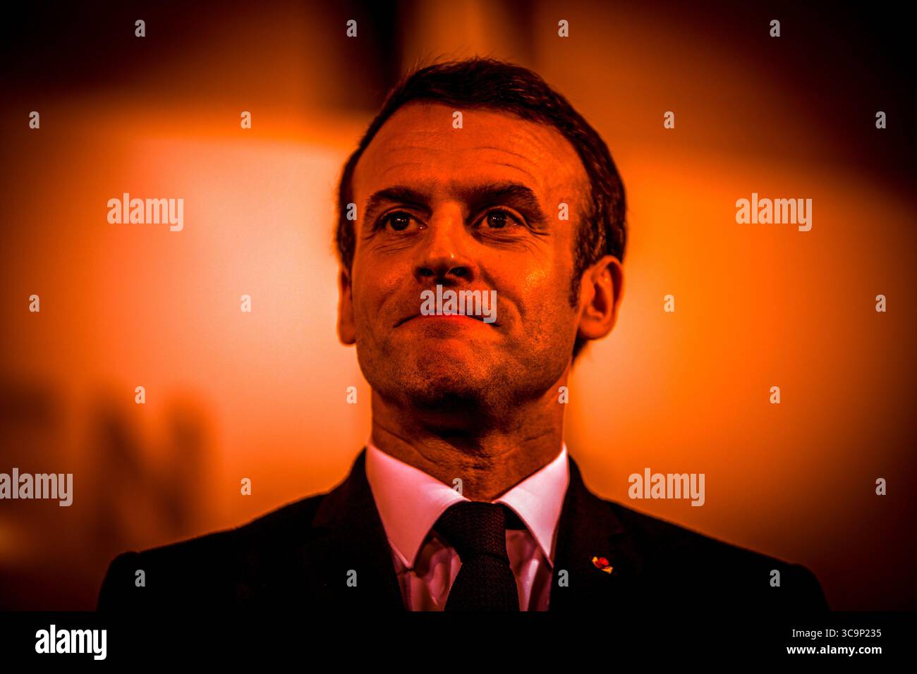 17 décembre 2020, Paris, France : Portrait ART :Emmanuel Macron testé positif au COVID-19. (Crédit image : © Sadak Souici/ZUMA Press Wire) Banque D'Images