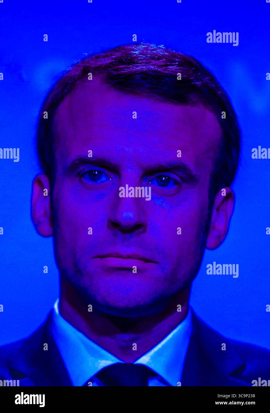 17 décembre 2020, Paris, France : Portrait ART :Emmanuel Macron testé positif au COVID-19. (Crédit image : © Sadak Souici/ZUMA Press Wire) Banque D'Images