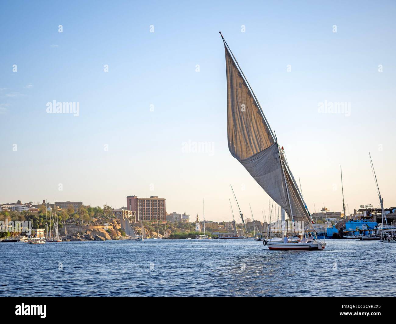 Felucca sur le Nil à Assouan Banque D'Images