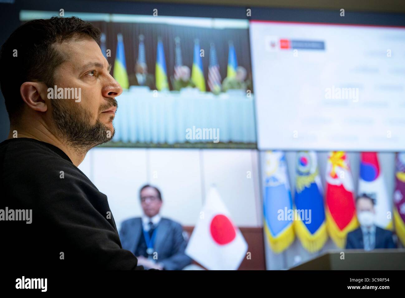 20 janvier 2023, Kiev, Ukraine : le président ukrainien Volodymyr Zelenskyy, prend part à une réunion vidéo à distance du groupe de contact pour la Défense de l'Ukraine format Ramstein depuis le Palais Mariinskyi, le 20 janvier 2023 à Kiev, Ukraine. (Crédit image : © Ukraine President/Ukraine Presi/Planet Pix via ZUMA Press Wire) Banque D'Images