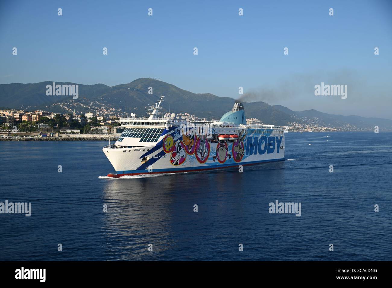 Le ferry Moby Wonder arrive au port de Gênes Banque D'Images