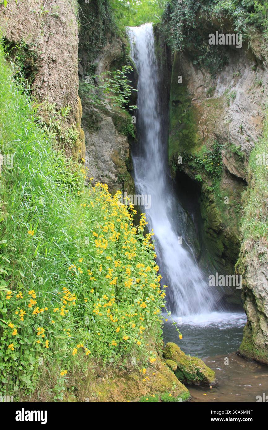 Cascade de Dyserth dans le nord du pays de Galles Banque D'Images