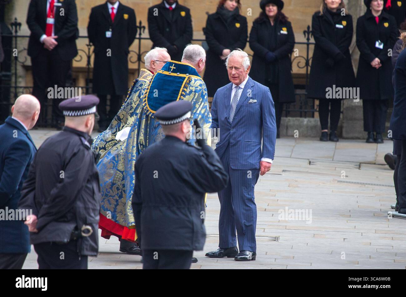 13 mars 2023, Londres, Angleterre, Royaume-Uni : le roi CHARLES III est vu arriver à l'abbaye de Westminster pour le Commonwealth Day Service. (Crédit image : © Tayfun Salci/ZUMA Press Wire) Banque D'Images