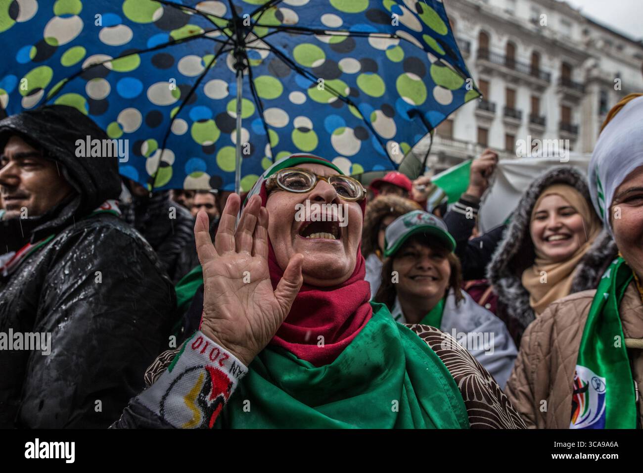 22 mars 2019, Alger, Alger, Algérie : le mouvement Hirak célèbre son 2ème anniversaire. Ce soulèvement populaire a certes conduit au départ d’Abdelaziz Bouteflika mais sans changer le système politique actuel. Ces photos retracent les manifestations dans la capitale algérienne à Alger. (Crédit image : © Sadak Souici/ZUMA Press Wire) Banque D'Images