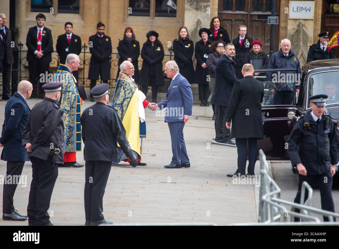 13 mars 2023, Londres, Angleterre, Royaume-Uni : le roi CHARLES III est vu arriver à l'abbaye de Westminster pour le Commonwealth Day Service. (Crédit image : © Tayfun Salci/ZUMA Press Wire) Banque D'Images