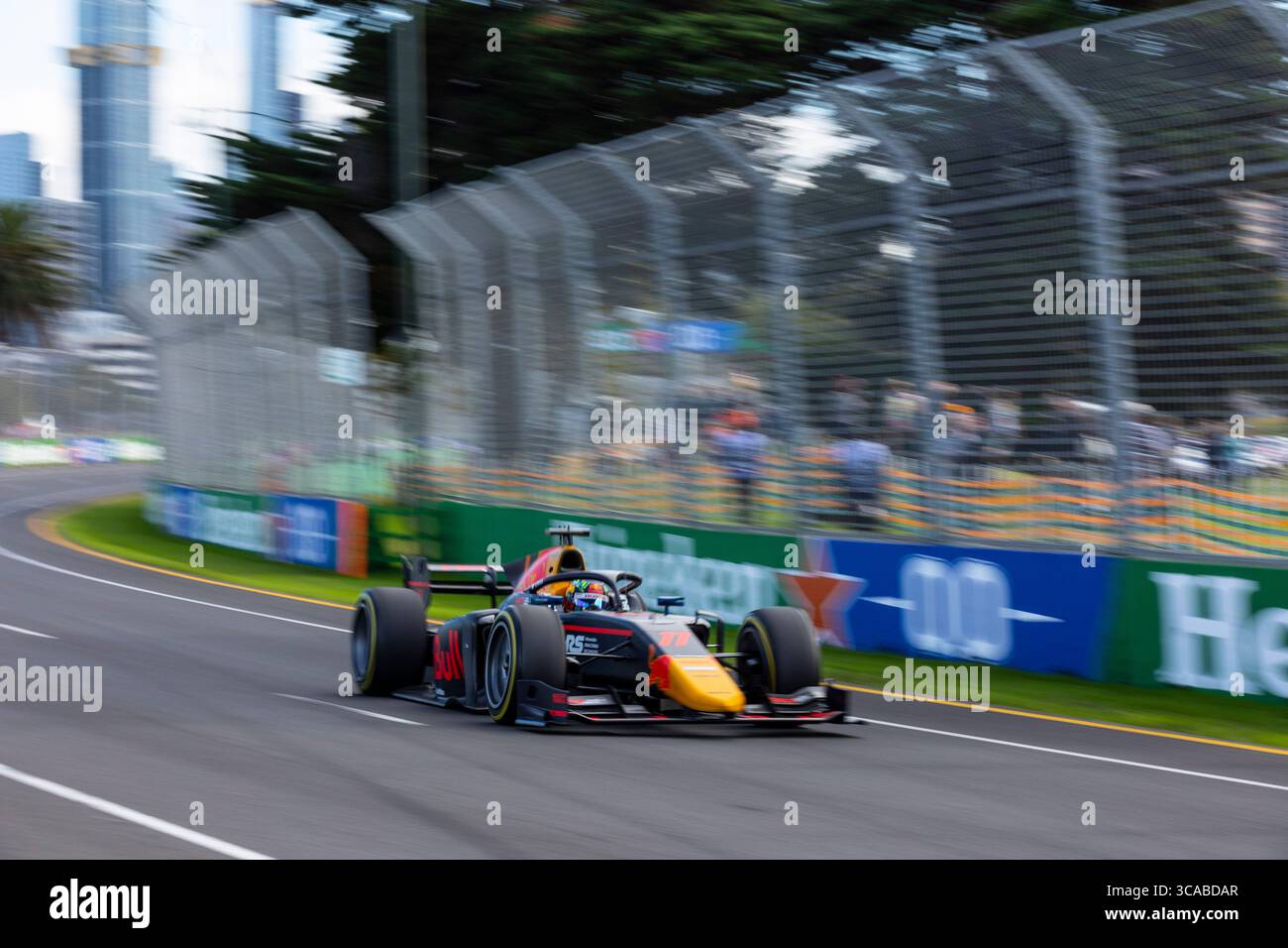 31 mars 2023, Melbourne, Australie : Ayumu Iwasa du Japon au volant des BARRAGES (11) lors des essais de F2 au Grand Prix australien de formule 1. (Crédit image : © George Hitchens/SOPA images via ZUMA Press Wire) Banque D'Images