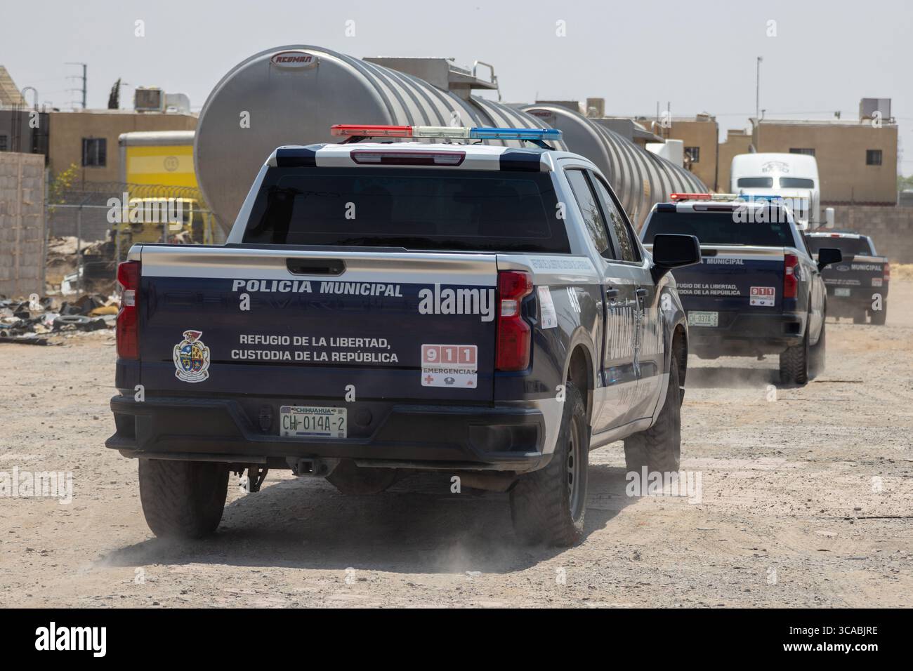Le convoi municipal Policia patrouille Ciudad Juarez, confronté à la violence urbaine. Banque D'Images