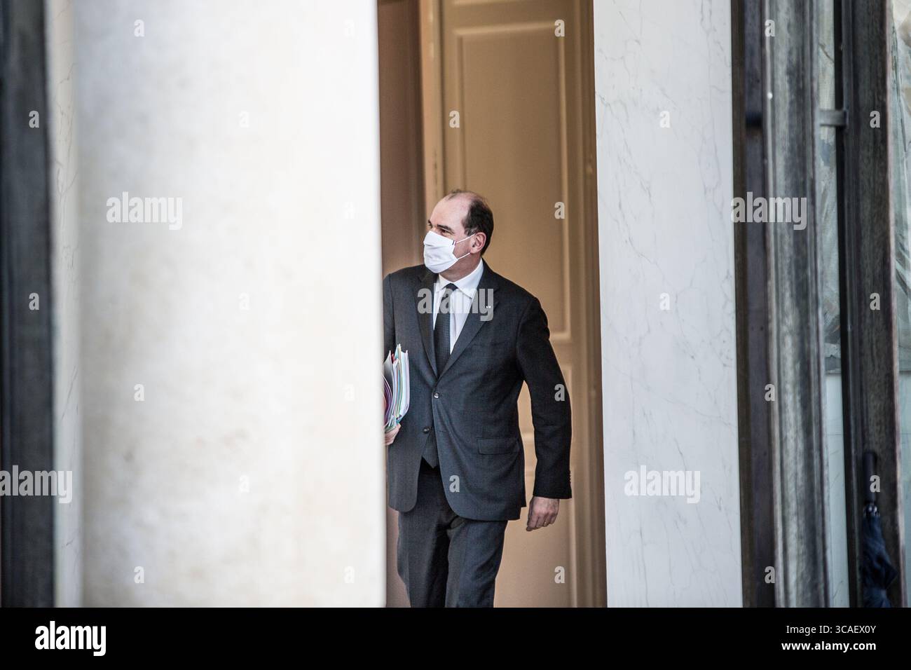 24 février 2021, Paris, Ile-de-France (région, France : le premier Ministre, Jean Castex en sortie du Conseil des Ministres du mercredi 24 février 2021. (Crédit image : © Sadak Souici/ZUMA Press Wire) Banque D'Images