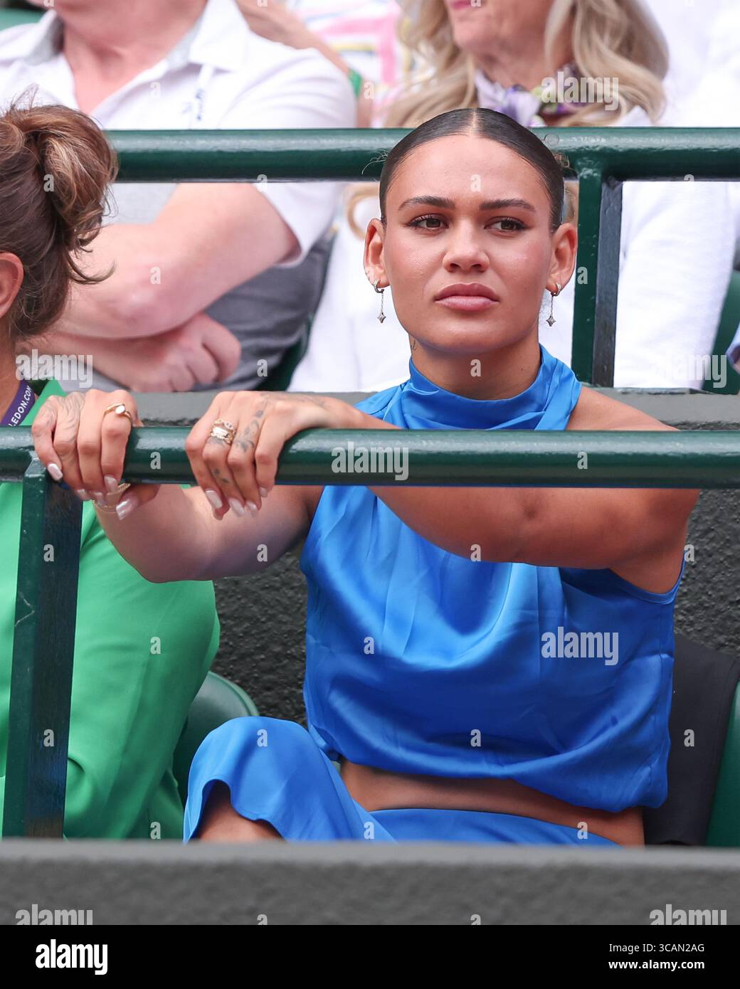 Ben Shelton petite amie Trinity Rodman dans la boîte des joueurs aux Championnats de Wimbledon 2025, Londres, Angleterre, Royaume-Uni. Banque D'Images