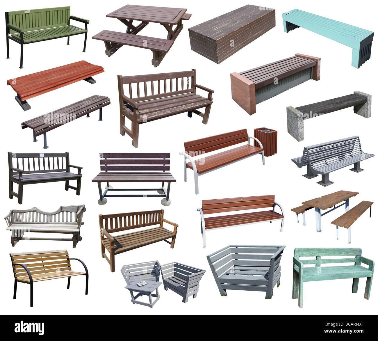 Des bancs en bois et en métal pour les loisirs dans la ville parc public. Grand ensemble isolé collage à partir de plusieurs photos en extérieur Banque D'Images