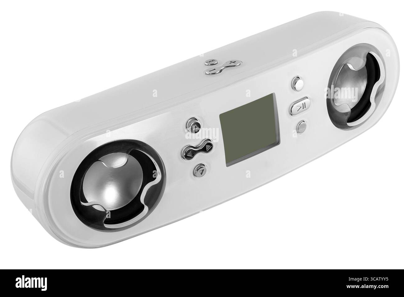 Petit jouet moderne radio blanc argenté et le lecteur musical compact. Production de masse. Isolé sur blanc. Avec chemin de détourage de l'appareil et de l'écran Banque D'Images