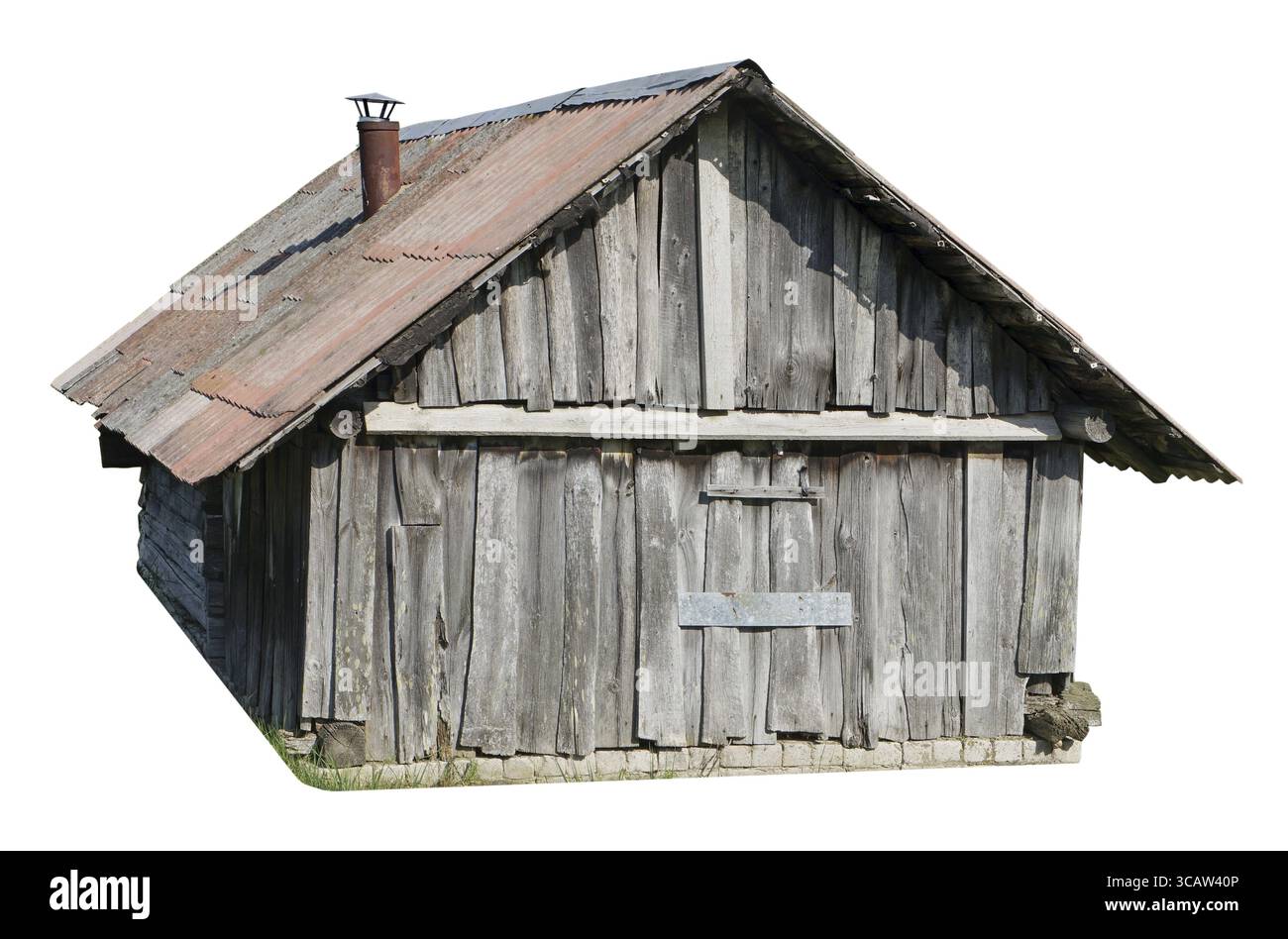 Aucun nom d'habitude rurale en bois grange verrouillée pour le stockage de bois de chauffage et d'outils agricoles. Isolé Banque D'Images
