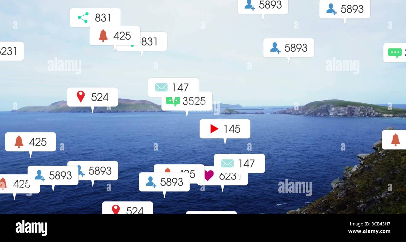 Affichage des flèches flottantes de partage et des alertes de cloche au-dessus de la falaise rocheuse par l'océan avec des badges numériques Banque D'Images