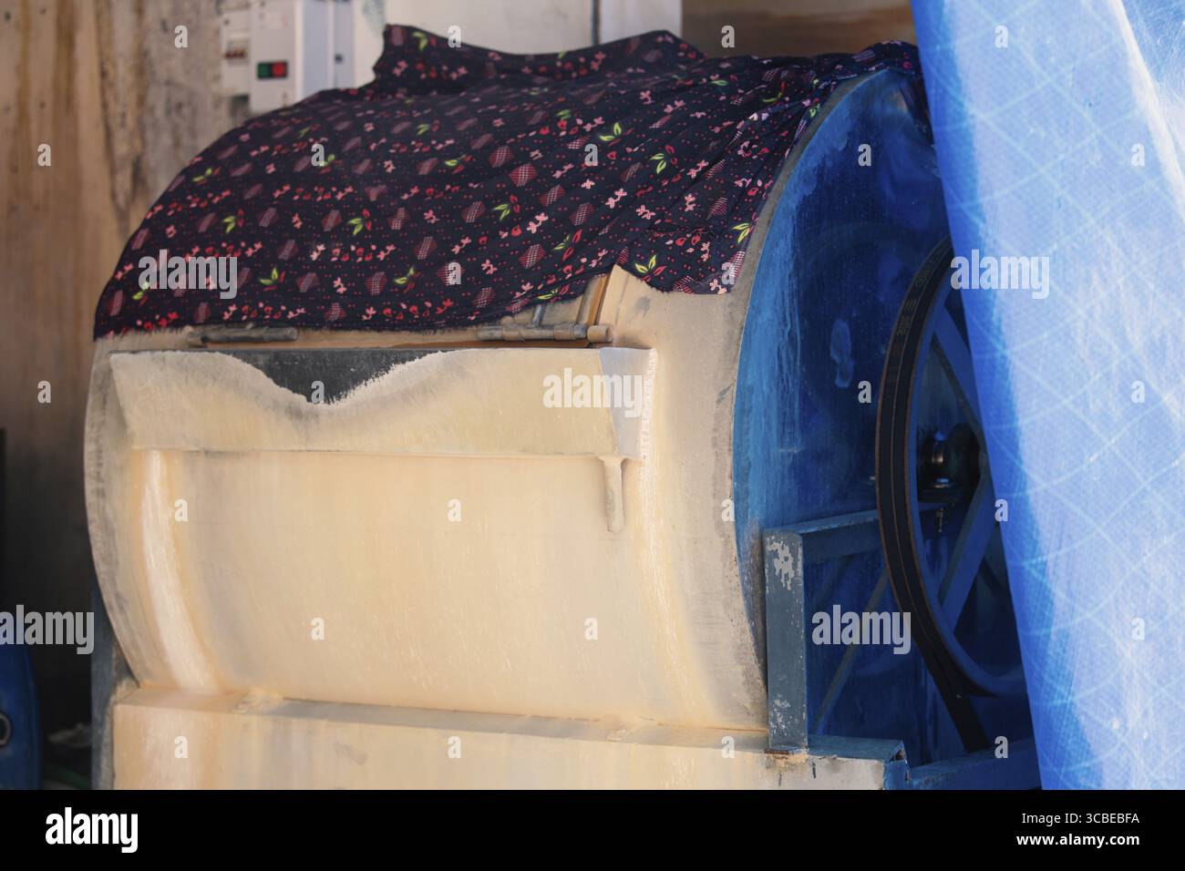 Dhobi Ghat, blanchisserie en plein air à Kochi, Inde, sèche-linge pour les vêtements en hiver et en saison de mousson Banque D'Images