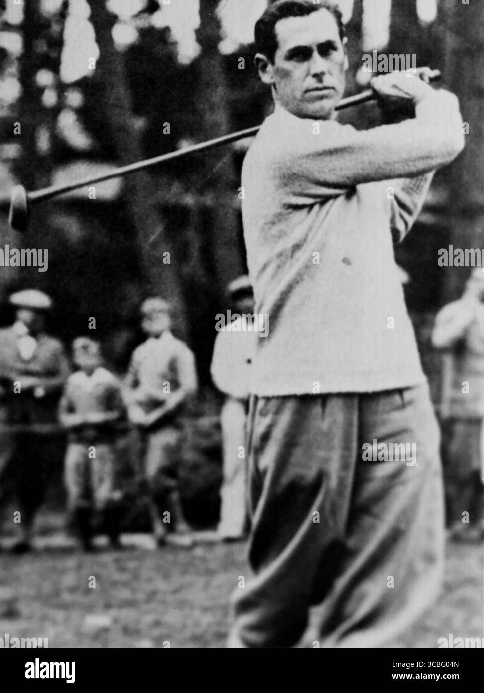 JACK NEVILLE 1926 PEBBLE BEACH Jack Neville (17 janvier 1891 – 9 avril 1978) était un golfeur amateur américain et architecte de parcours de golf, connu aujourd'hui comme l'un des co-concepteurs de Pebble Beach Golf Links, l'un des parcours les plus emblématiques au monde. Banque D'Images