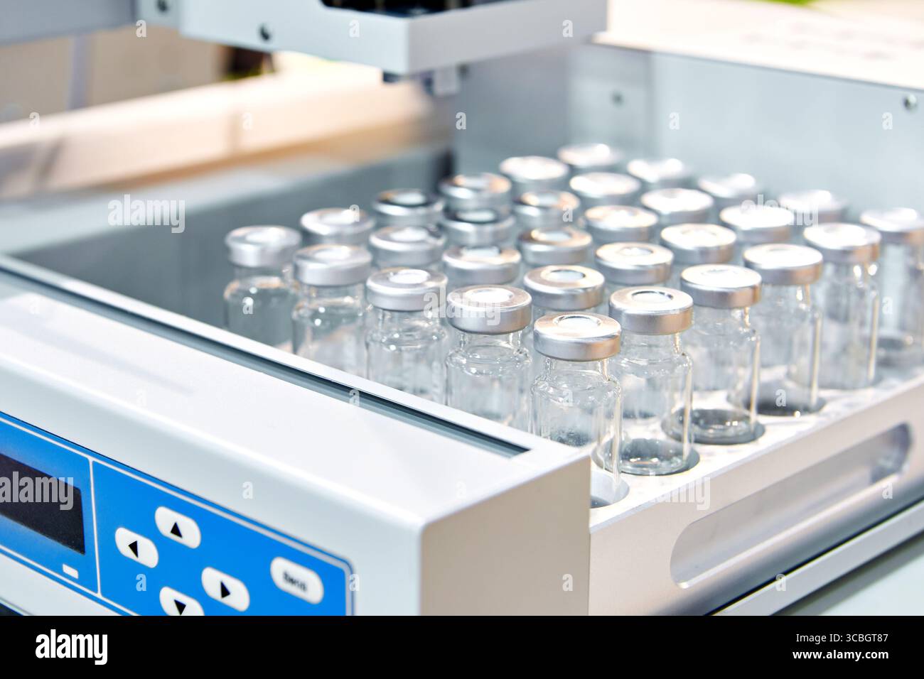 Spectromètre de masse à chromatographe en phase gazeuse avec ampoules Banque D'Images