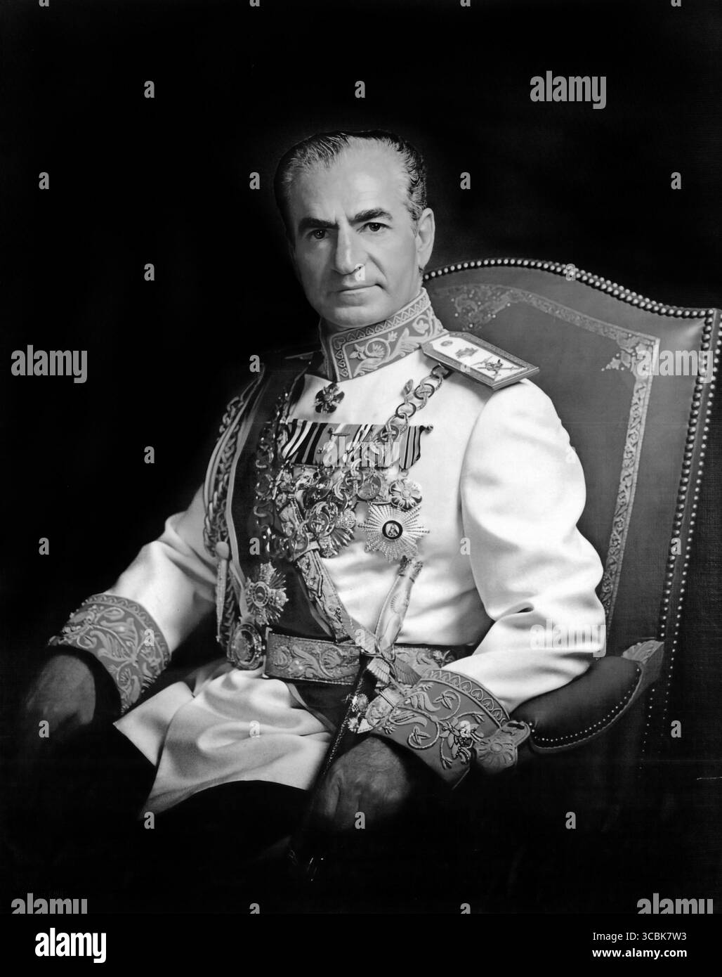 Portrait du Shah d'Iran, Reza Shah Pahlavi (1878-1944) c. 1973 Banque D'Images