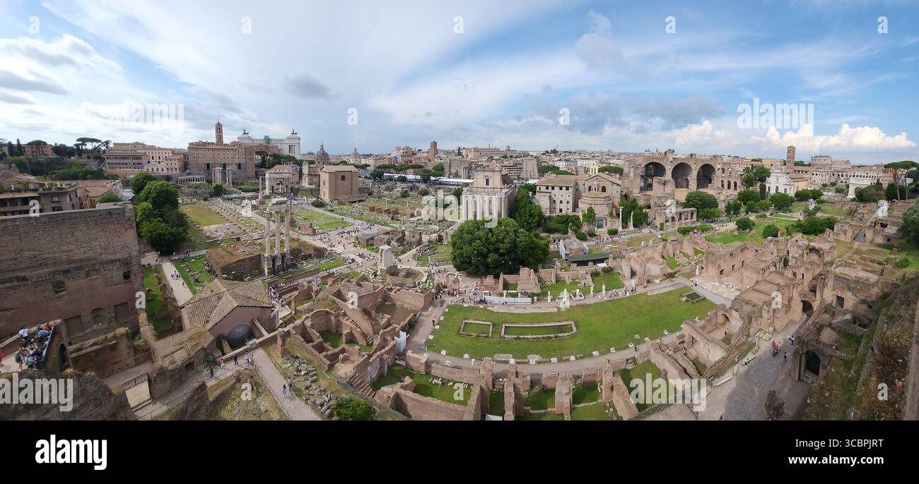 plan large du forum romain à rome Banque D'Images