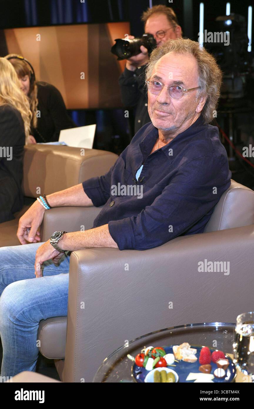 Hugo Egon Balder BEI der Aufzeichnung der NDR Talk Show im NDR Fernsehstudio Lokstedt. Hambourg, 18.07.2025 *** Hugo Egon Balder lors de l'enregistrement du Talk Show NDR dans le studio de télévision NDR Lokstedt Hamburg, 18 07 2025 Foto:xgbrcix/xFuturexImagex ndr_talk1807_5711 Banque D'Images