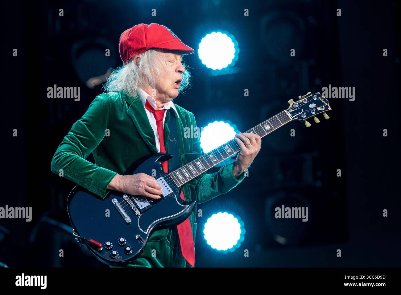 20 juillet 2025 : Angus Young, Brian Johnson et AC/DC se produisent à l'Autodromo Enzo e Dino Ferrari à Imola, en Italie Banque D'Images