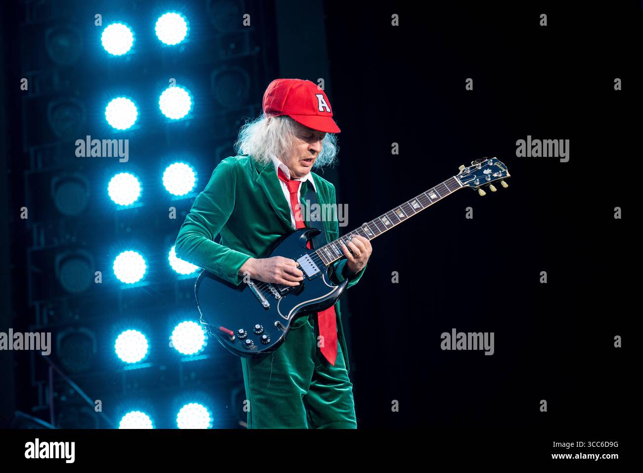 20 juillet 2025 : Angus Young, Brian Johnson et AC/DC se produisent à l'Autodromo Enzo e Dino Ferrari à Imola, en Italie Banque D'Images