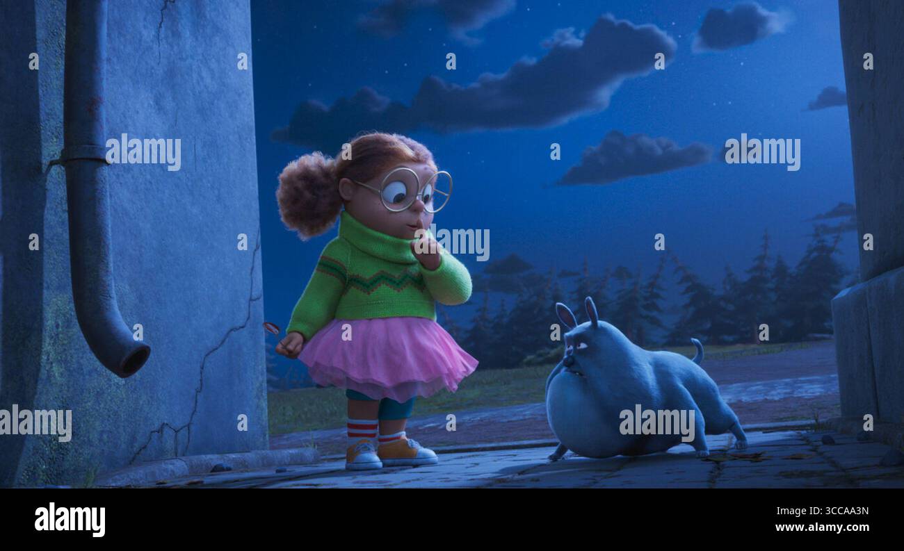 Stitch Head est un film de Steve Hudson sorti en 2025. Il suit Stitch Head, une petite créature réveillée par un professeur fou dans un château pour protéger les autres créations du professeur des habitants de la ville des arracheurs nubbin. Banque D'Images