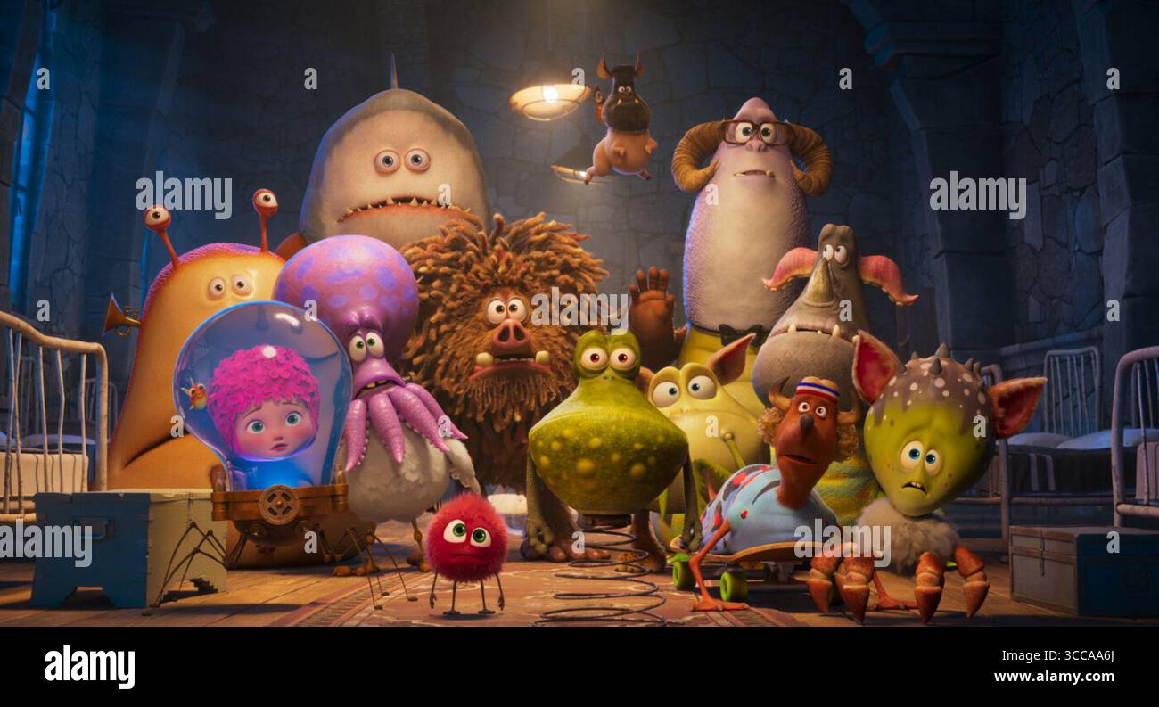 Stitch Head est un film de Steve Hudson sorti en 2025. Il suit Stitch Head, une petite créature réveillée par un professeur fou dans un château pour protéger les autres créations du professeur des habitants de la ville des arracheurs nubbin. Banque D'Images