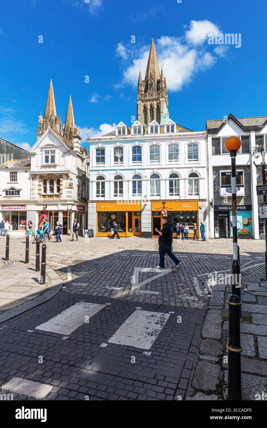Truro, Cornouailles, Royaume-Uni, Angleterre, Truro City Centre, ville, villes, Truro UK, Truro Cornwall, magasins, shopping, centre, magasins Truro, Truro shopping, Banque D'Images